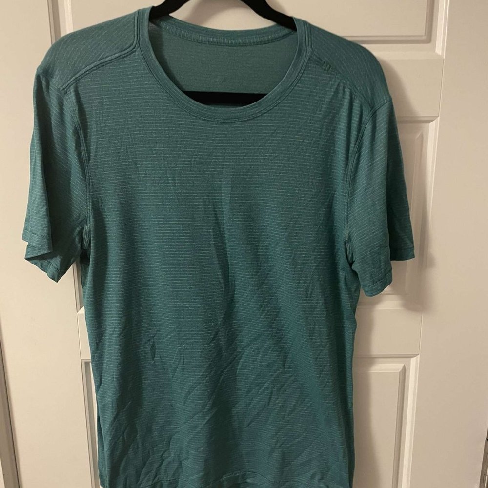 Lululemon Workout Tee Shirt